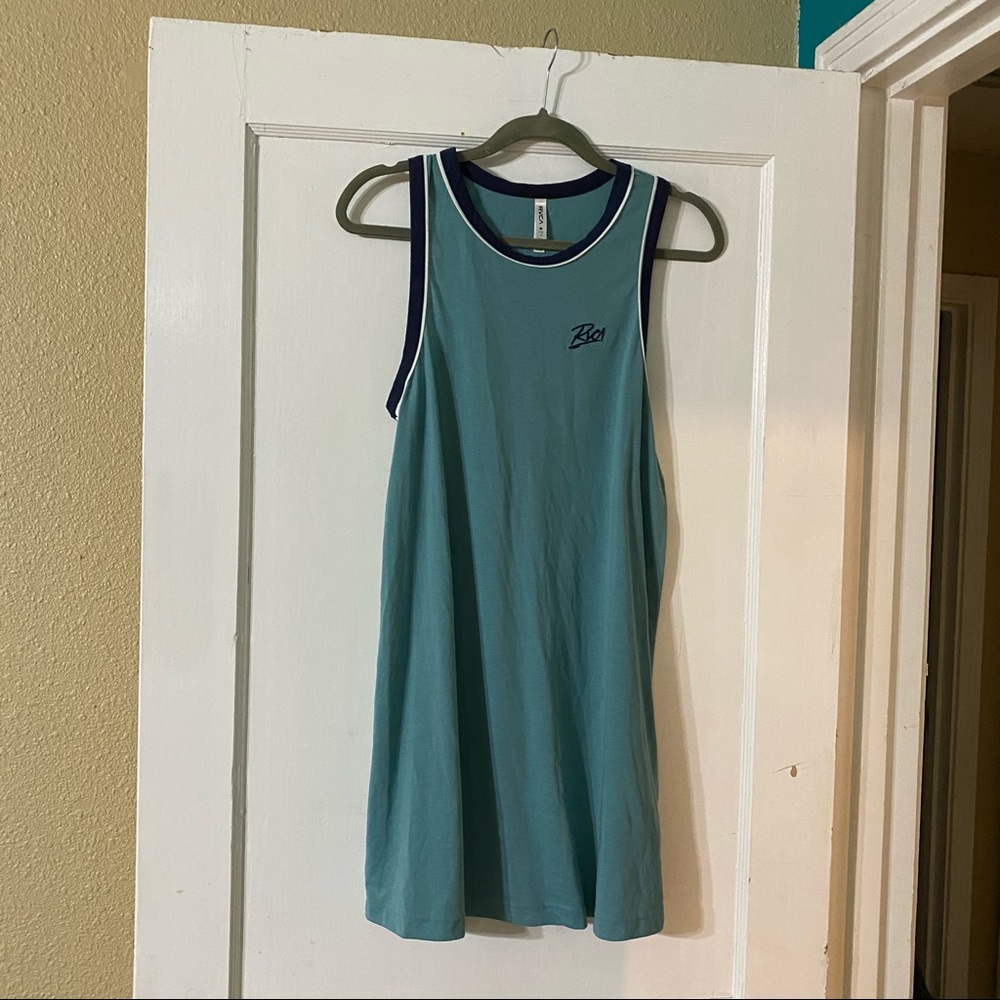 RVCA dress size M